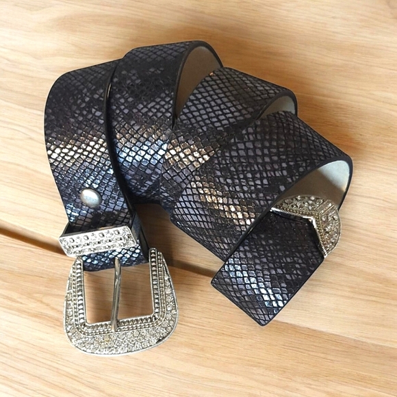 Rhinestone Buckle Snakeskin Print Genuine Leather Belt L/XL 40" Black - Picture 14 of 14